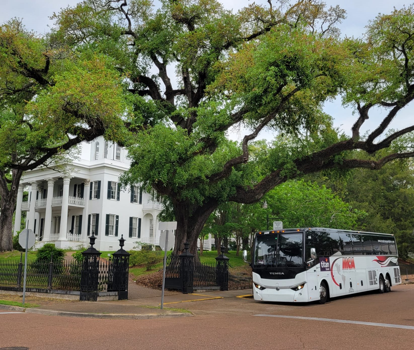 MCA Transportation motorcoach at Stanton Hall in Natchez, Mississippi